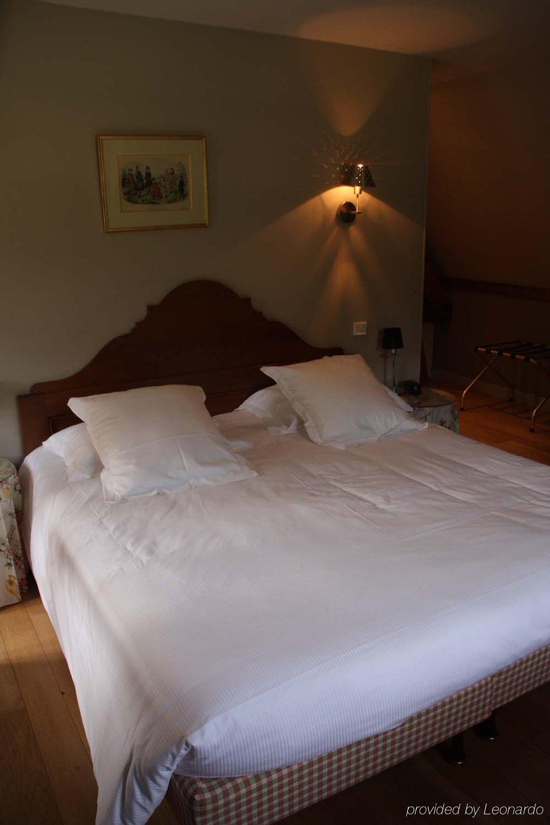La Chaumiere Hotel Honfleur Szoba fotó